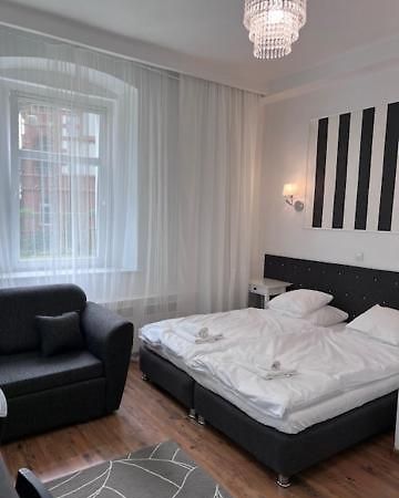 Villa Ana - Noclegi W Centrum Kudowa-Zdrój Eksteriør bilde